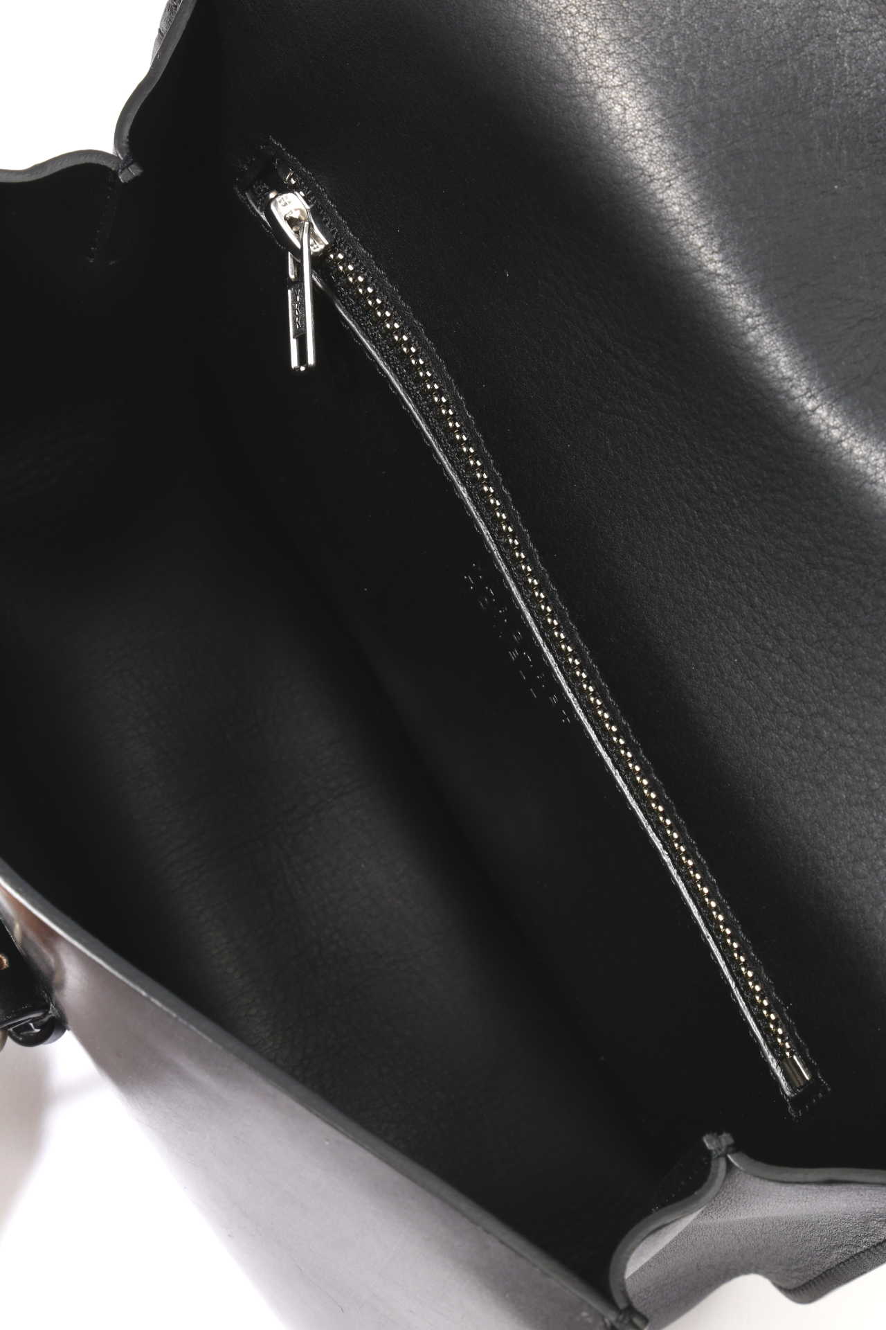 BRIDLE LEATHER SHOULDER BAG7
