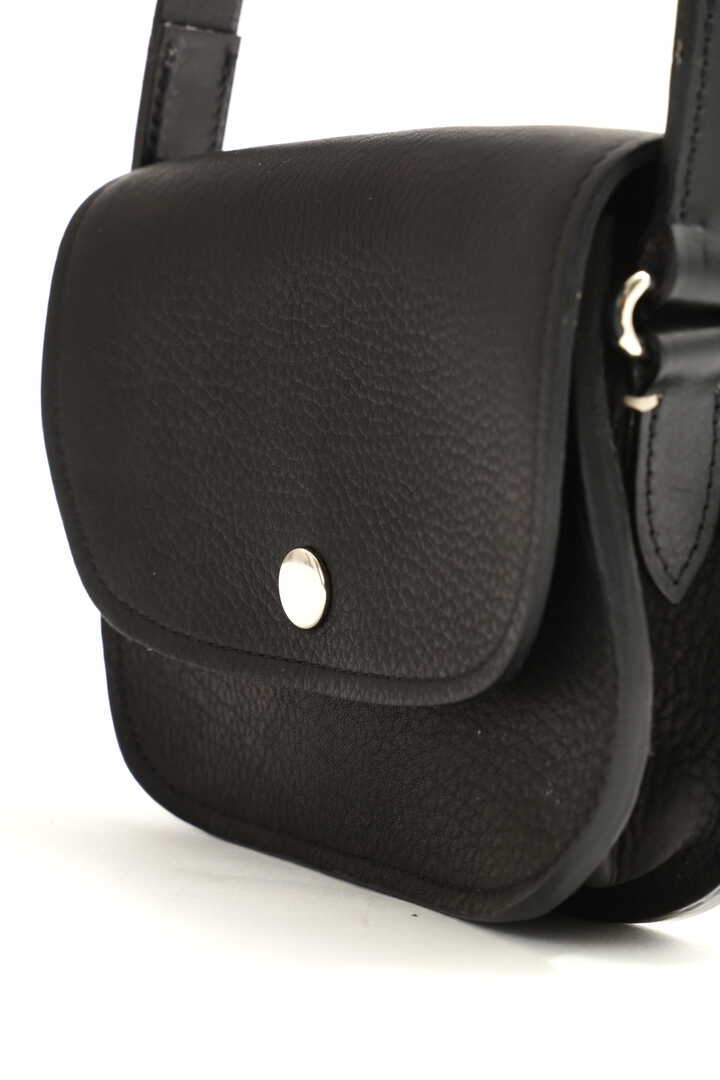 LEATHER ACCESSORIES3