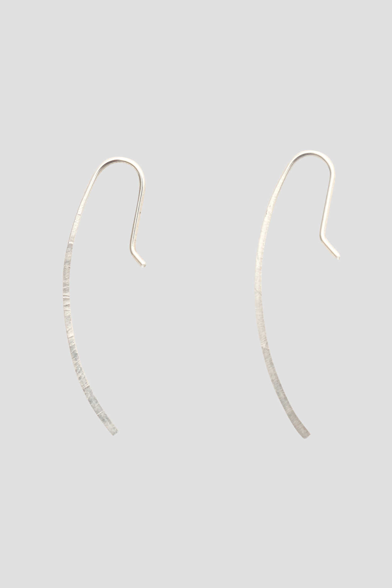 SILVER EARRING