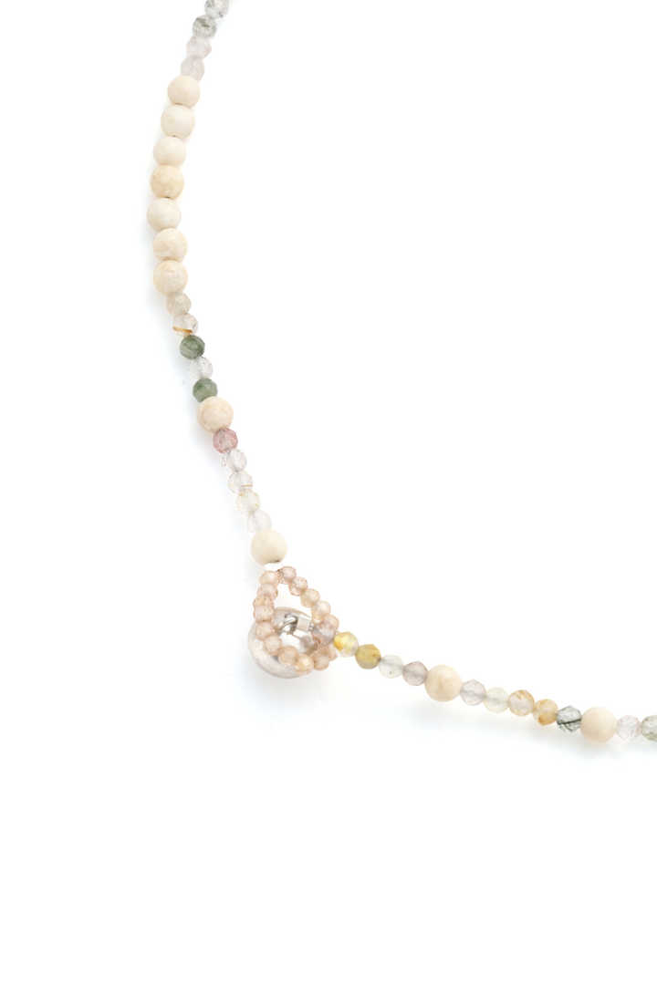 SUBTLE COLOUR BEADS