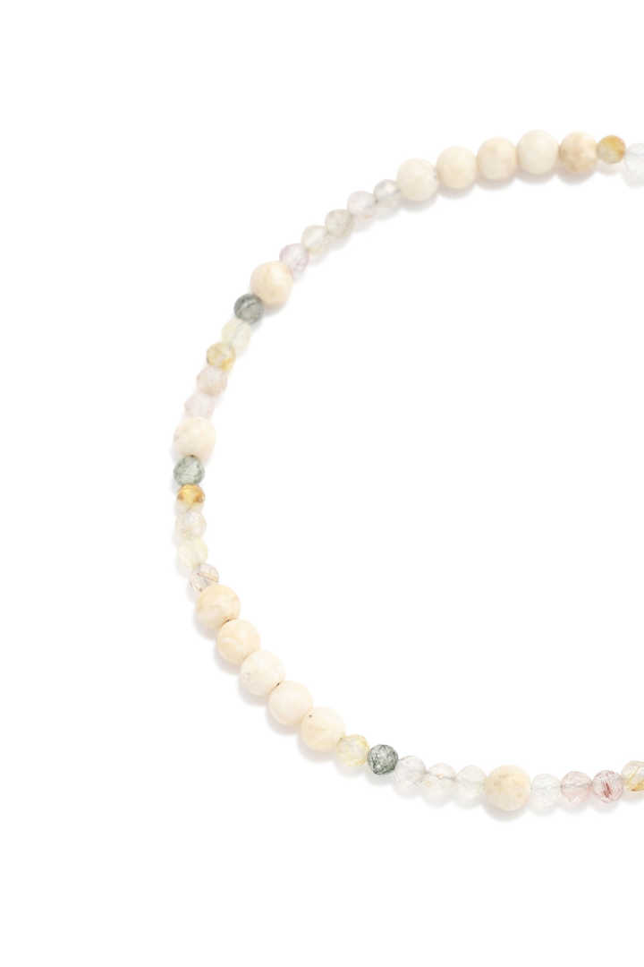 SUBTLE COLOUR BEADS