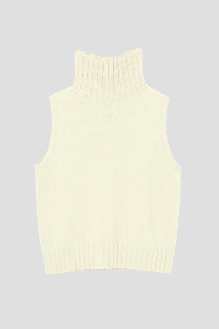 SLEEVELESS TURTLENECK1
