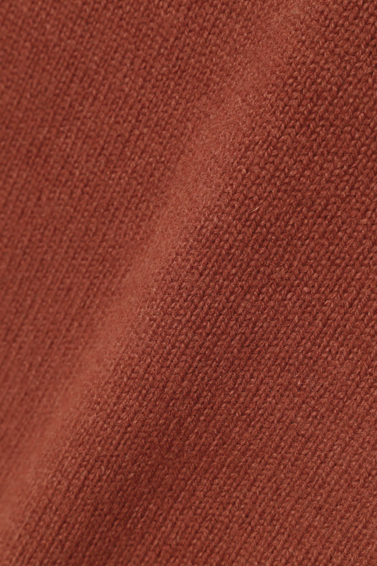 SLEEVELESS TURTLENECK9