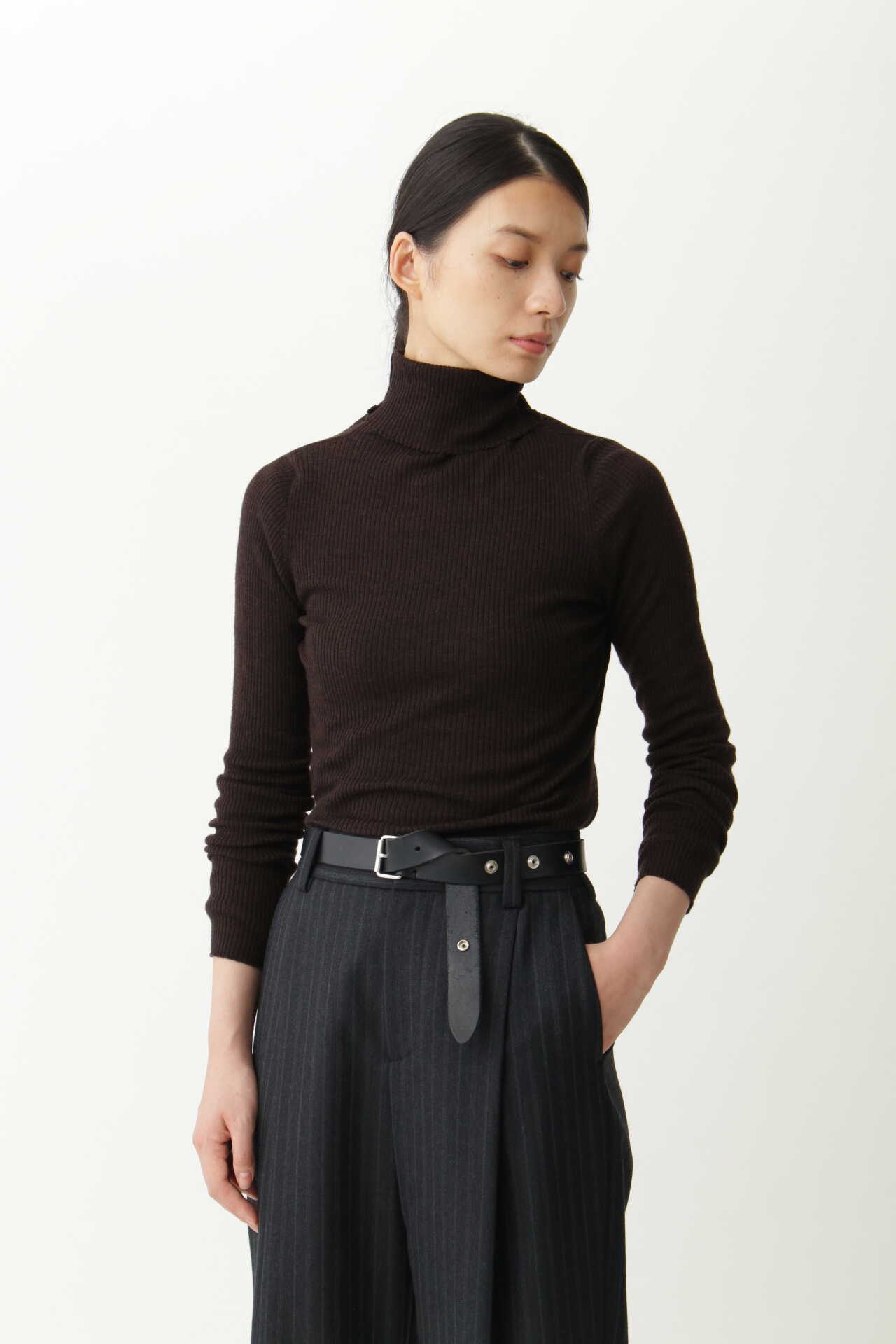 FINE RIB TURTLENECK10