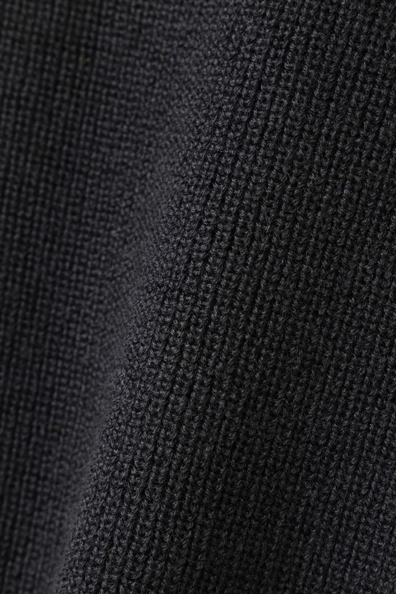 LIGHTWEIGHT WOOL9