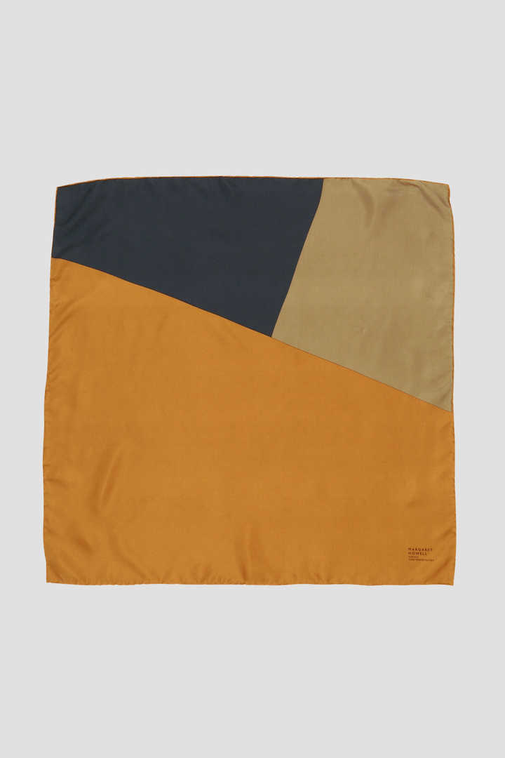 MODERNIST SCARF