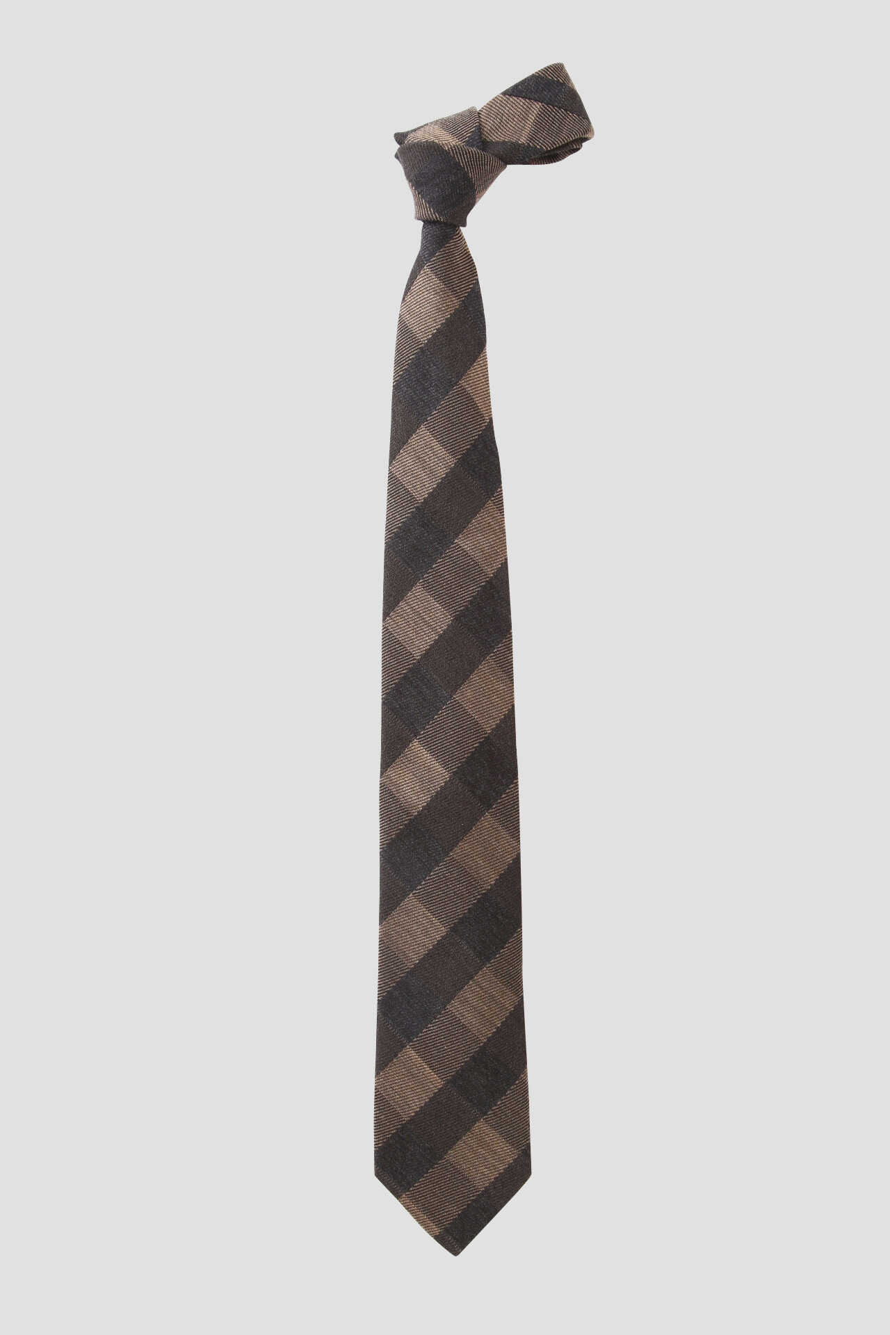 OVERSIZED GINGHAM TIE6