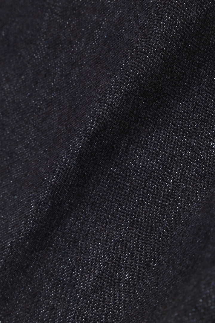 AUTHENTIC DENIM