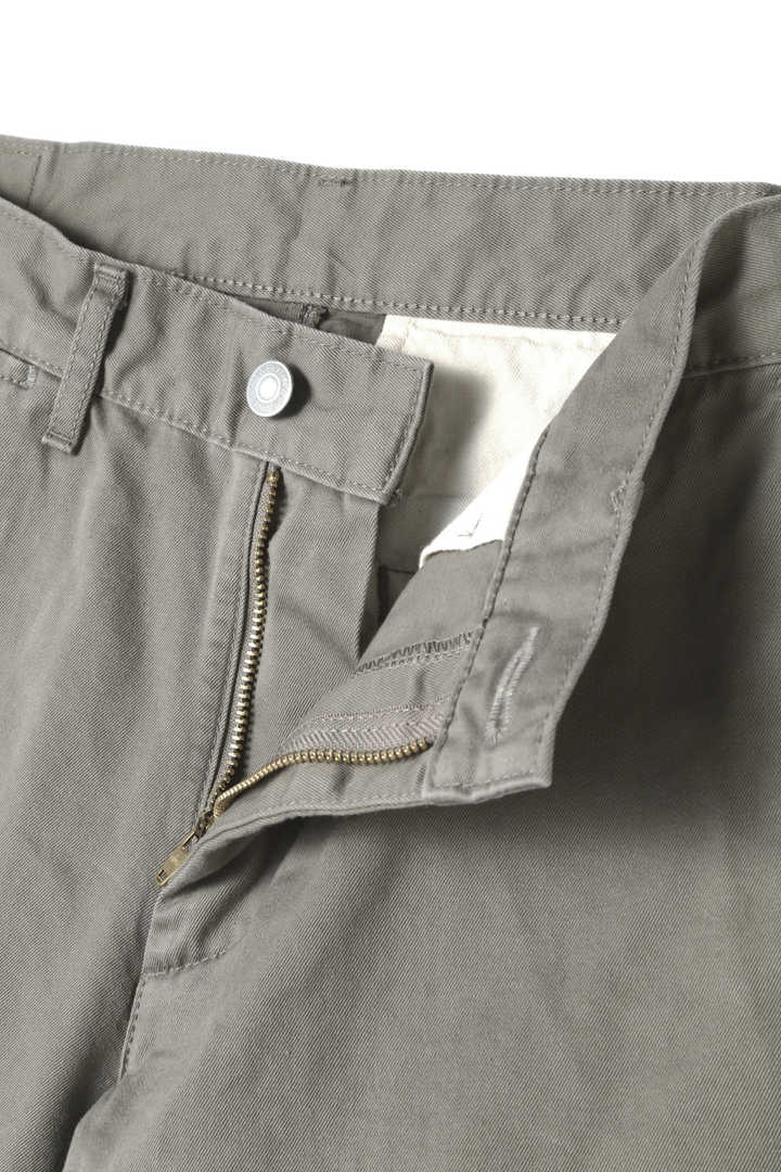 NEW BASIC CHINO