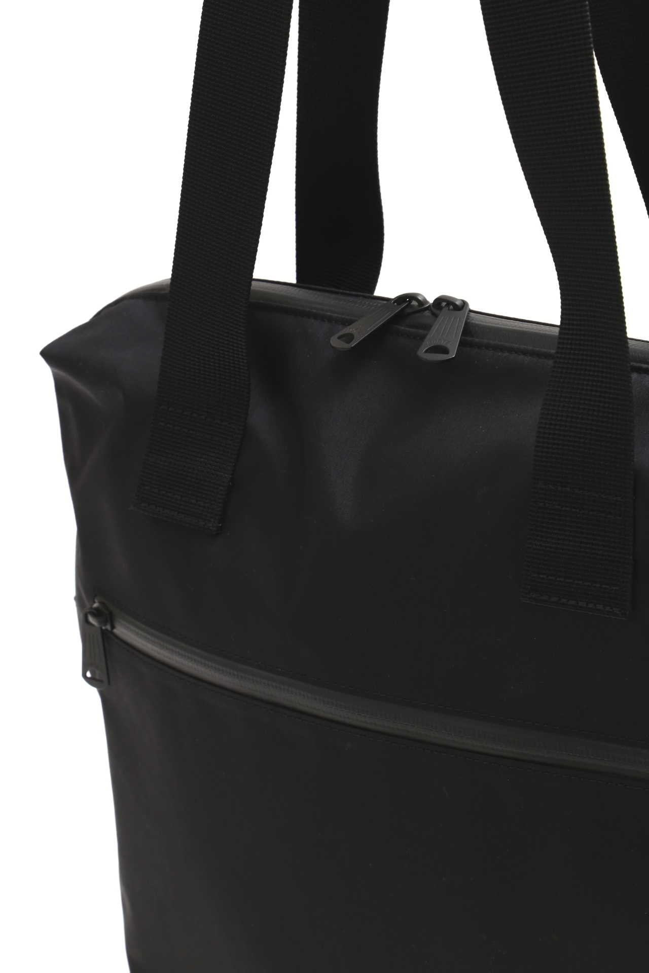 PERFORMANCE NYLON5