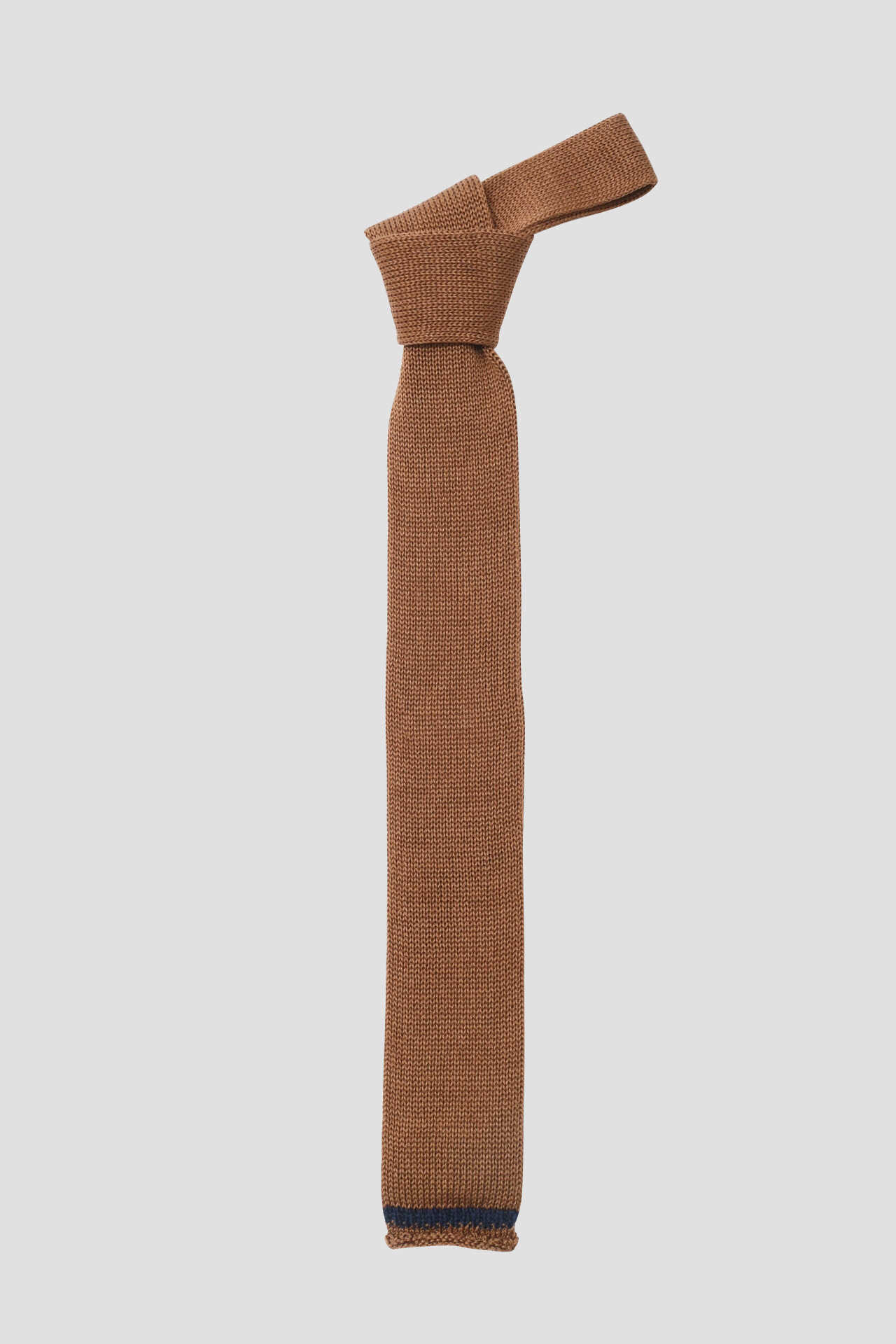 ROLLED EDGE TIE