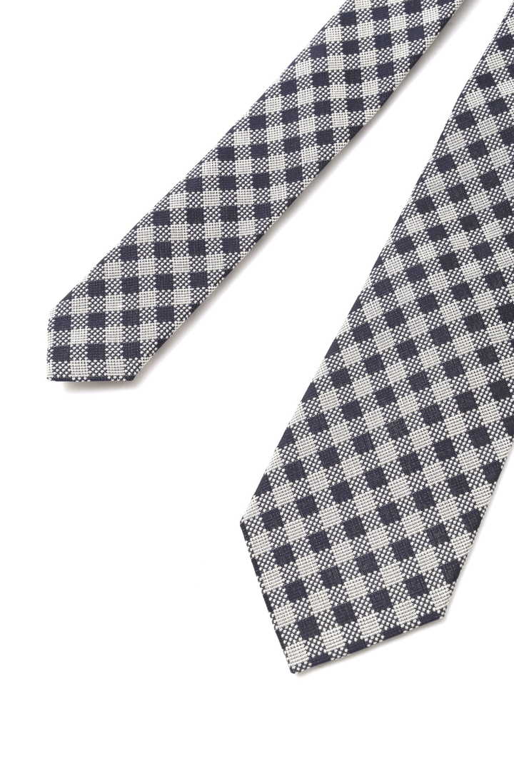 GRAPHIC GINGHAM