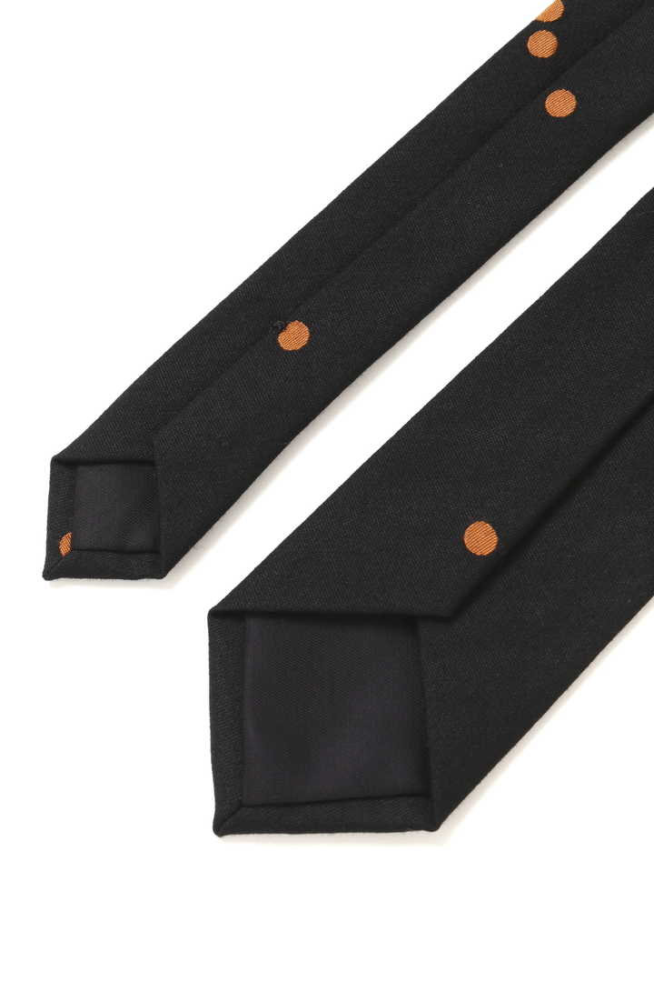 RANDOM SPOT TIE5