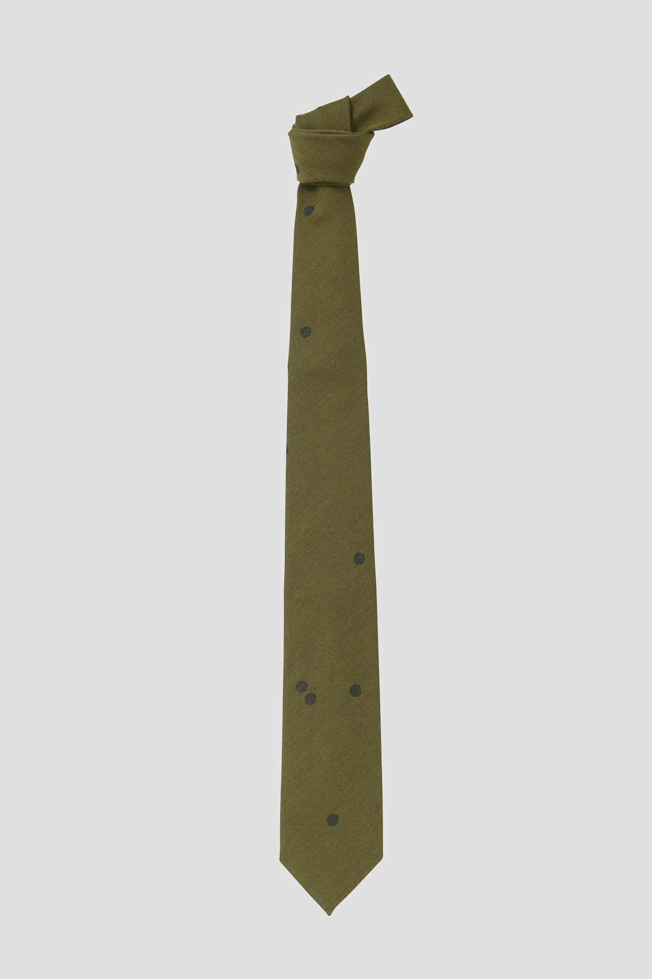 RANDOM SPOT TIE7