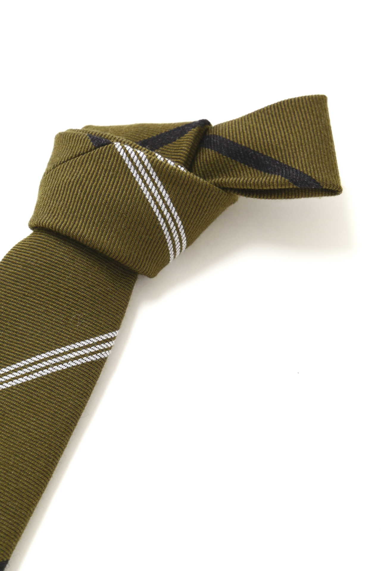 GRAPHIC ALTERNATE STRIPE TIE3