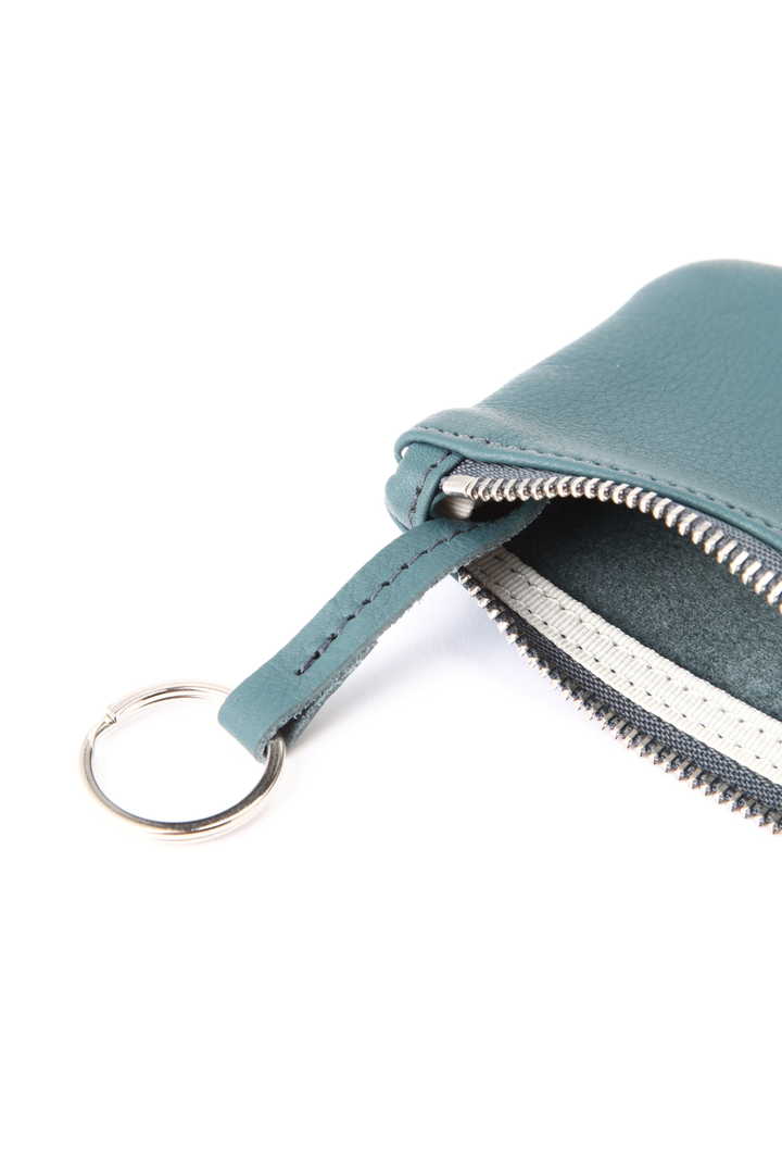 LEATHER ACCESSORIES4