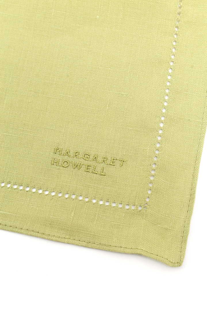 EMBROIDERED HANKY2