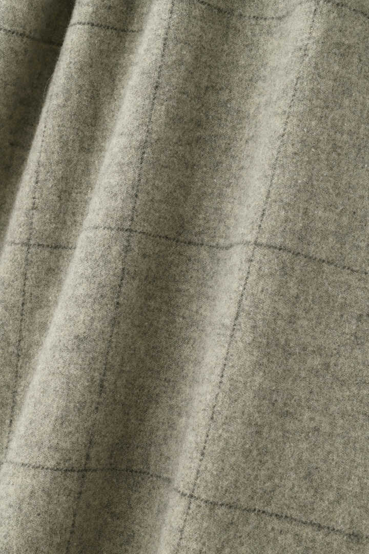 LARGE WINDOWPEN WOOL6