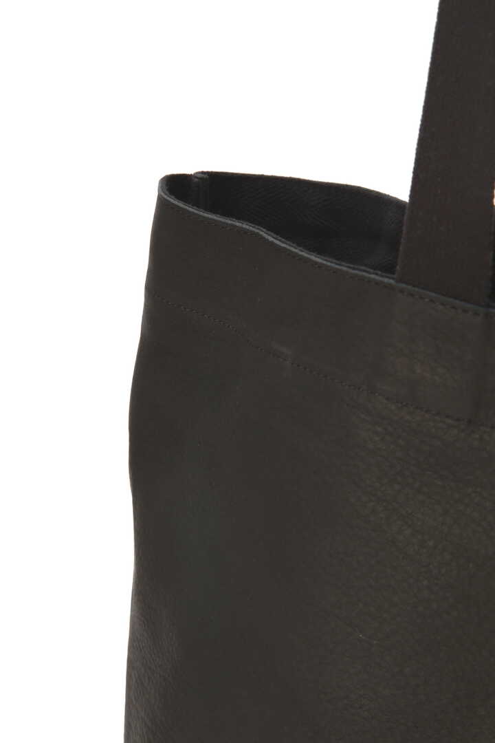 LIGHTWEIGHT LEATHER5