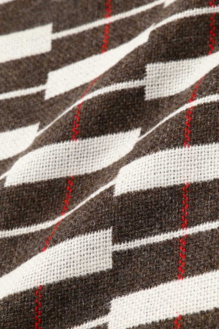 ELEANOR PRITCHARD MARKER'S BLANKET3