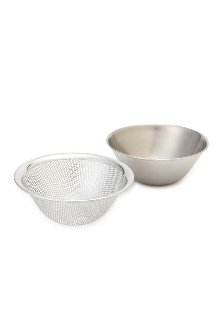 SORI YANAGI BOWL & STRAINER SET 16cm2