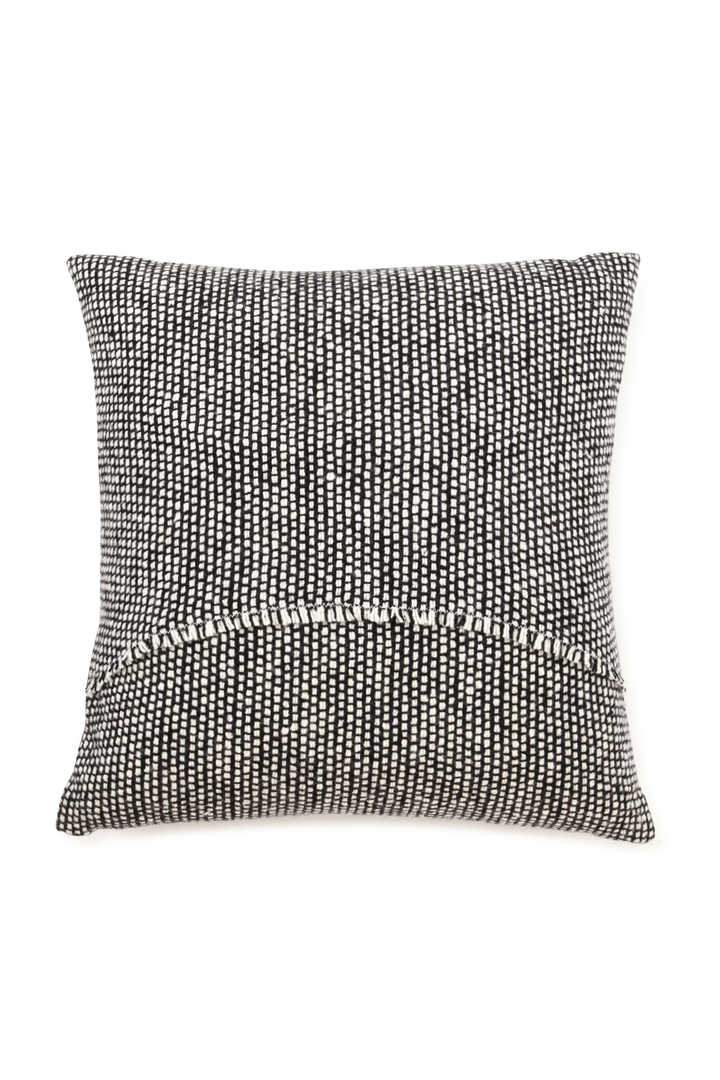 MT TWEED EMPHASIZE CUSHION2