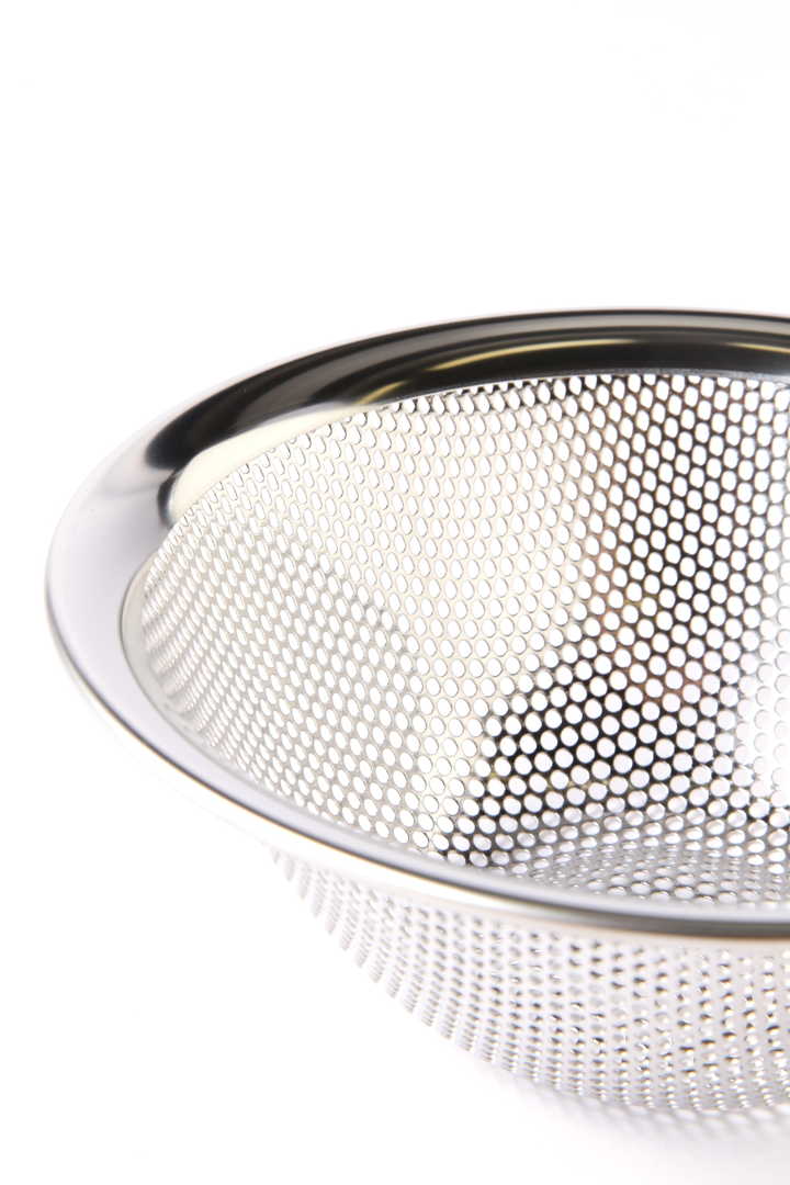 SORI YANAGI BOWL & STRAINER SET (16cm)