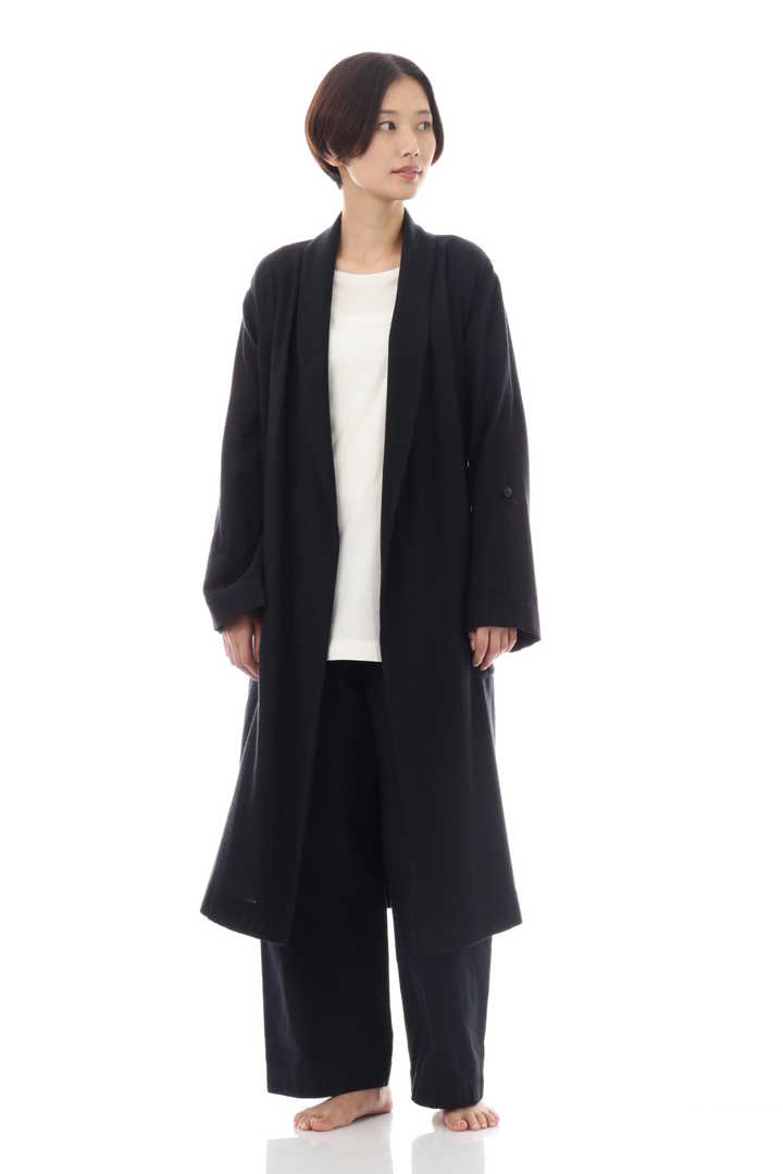 SOFT WOOL DRESSING GOWN