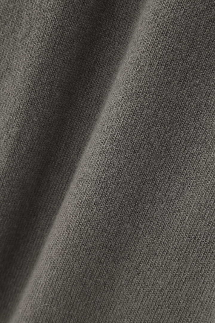 FINE CASHMERE GOWN