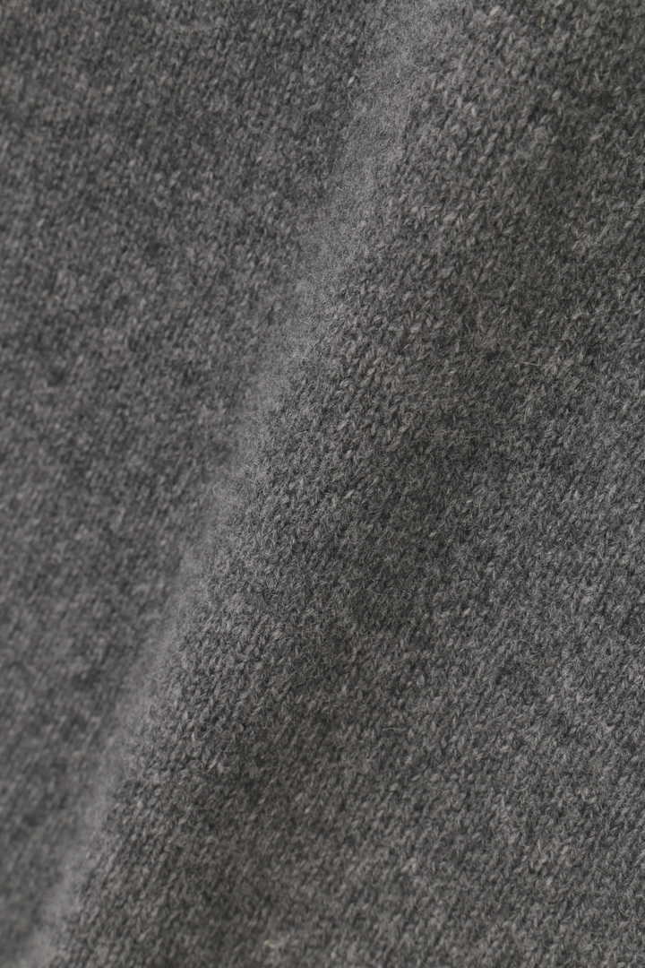 WOOL CASHMERE SILK SHAWL COLLAR