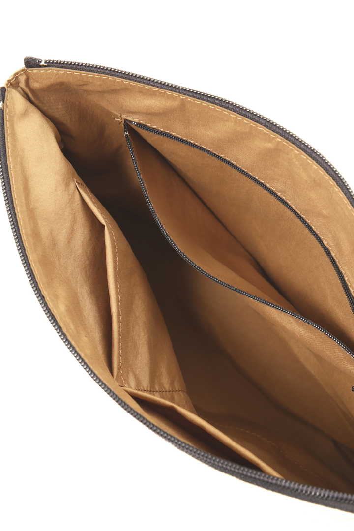 LINEN CANVAS