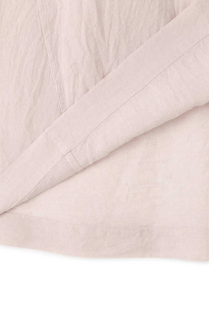 CHAMBRAY LINEN3