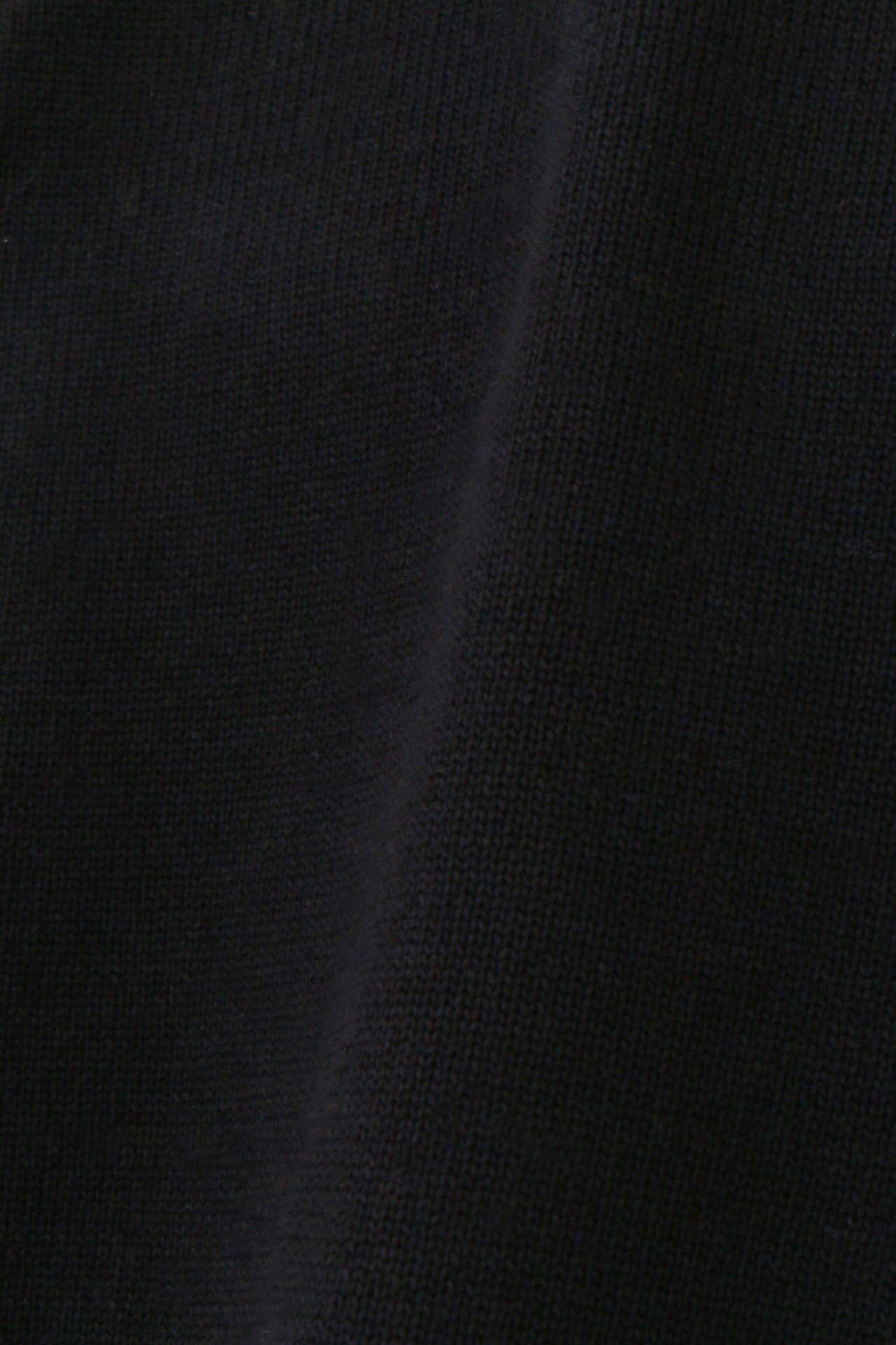 DENSE COTTON