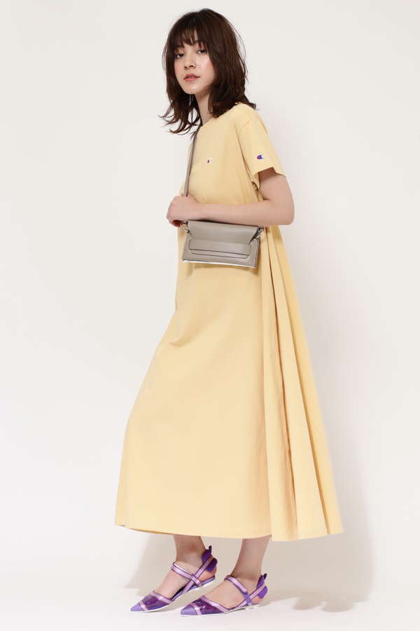 Champion Rose Bud Rose Bud別注 Championカットソーワンピース ブラック ホワイト ベージュ 公式通販 レディースファッションのrose Bud Online Store