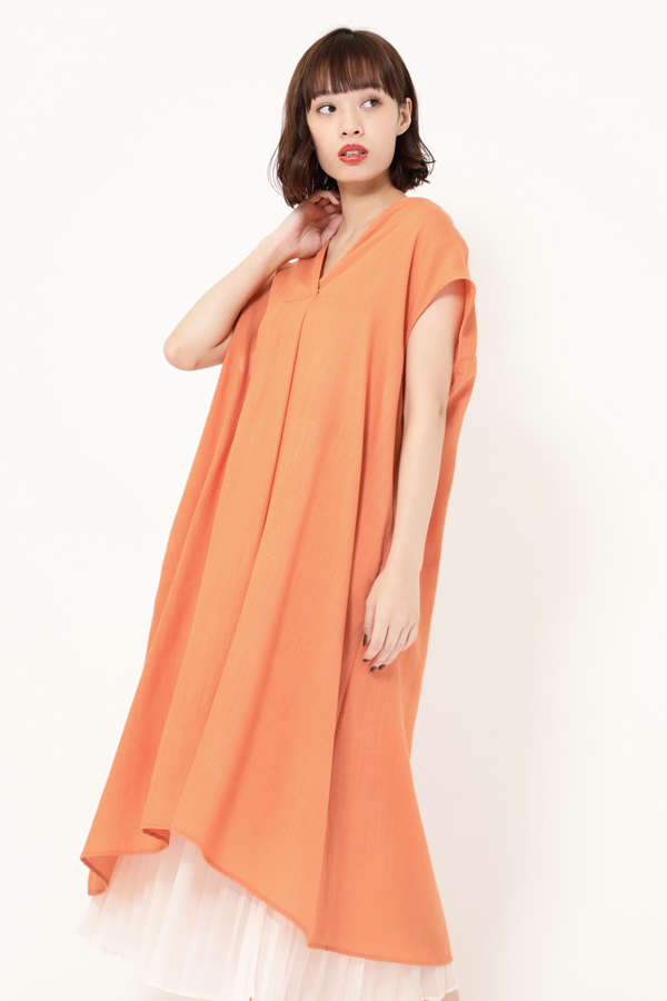 Rose Bud スキッパーカラーワンピース ブラック ホワイト ベージュ オレンジ 公式通販 レディースファッションのrose Bud Online Store