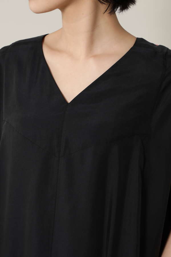 Mici バックオープンワンピース ブラック カーキ 公式通販 レディースファッションのrose Bud Online Store