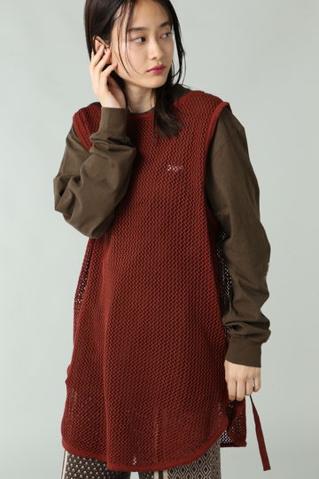 メッシュトップス