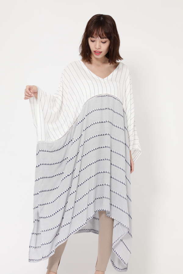 Holiday ポンチョワンピース ホワイト 公式通販 レディースファッションのrose Bud Online Store