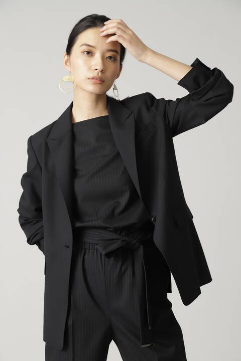 《Ele NB》トロストレッチテーラードジャケット